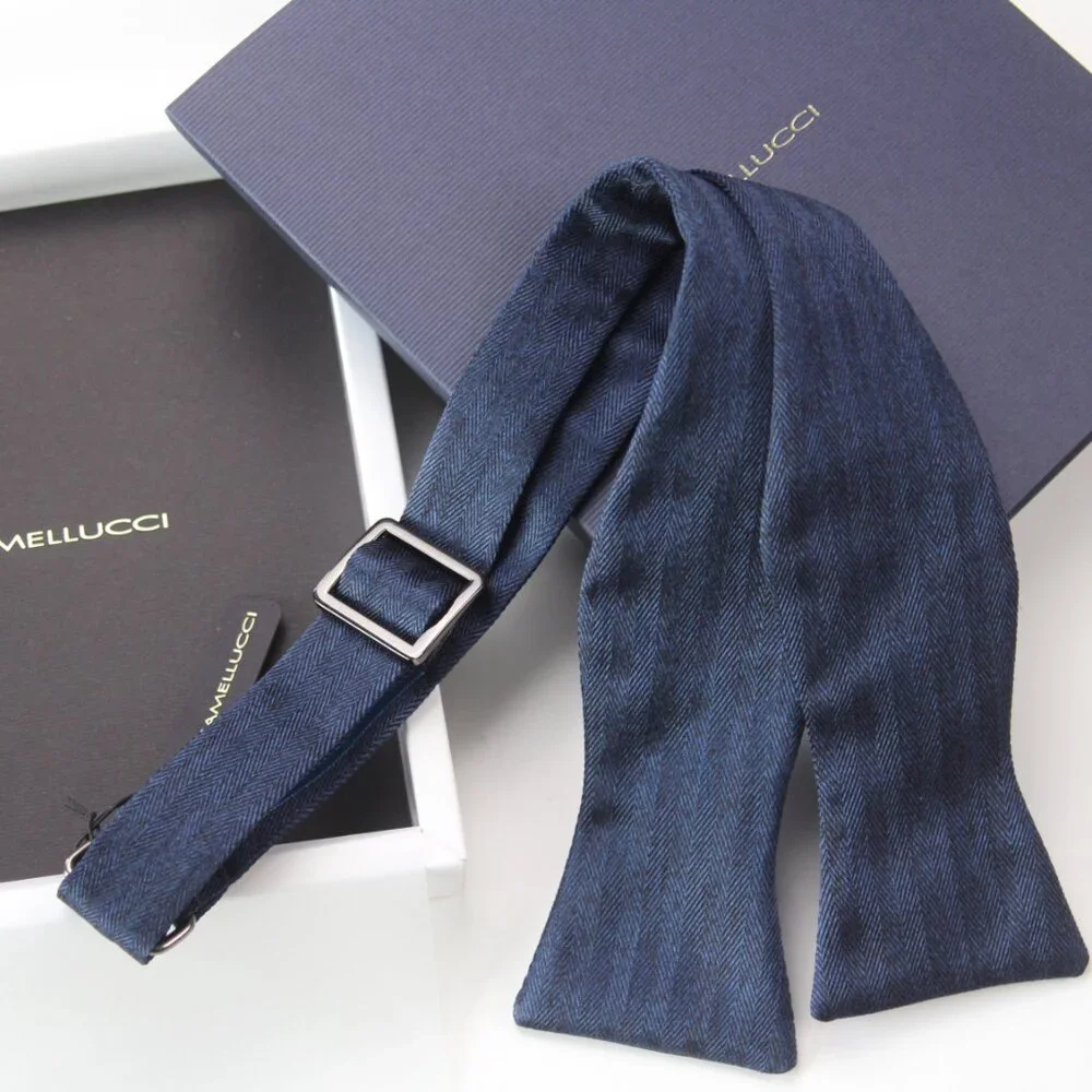 Men's Self-tied Bow Tie 100%Silk Navy Blue Stripes‎ S730
